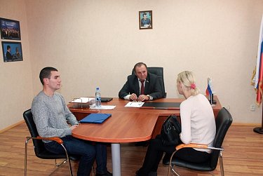 Александр Спиридонов провел прием граждан