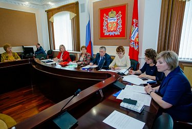 Меры противодействия суицидальному поведению закрепят законодательно