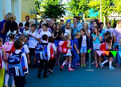 Акция «Соберем ребенка в школу» стала всенародной