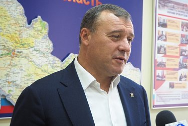 Олег Димов: «Сегодня приемная – это прямая связь власти всех уровней с населением»