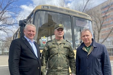 Депутаты помогли бойцам СВО
