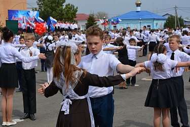 В ритме «Вальса Победы»