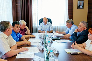 Аркадий Швецов: «Административные барьеры при строительстве будут сокращены»