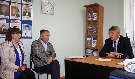 Владимир Шевченко провел прием граждан
