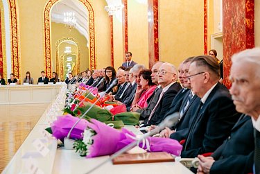 За наукой – будущее!