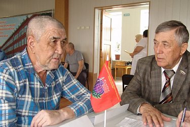 Ветераны получили консультации специалистов