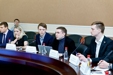 Молодежный парламент: первые итоги