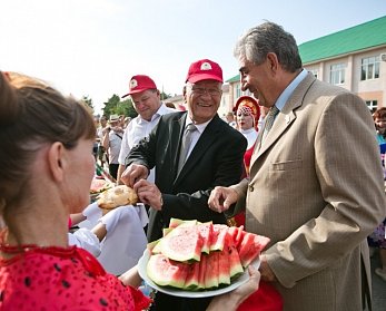 Соль-Илецк – арбузная столица, курорт и шахтерский край