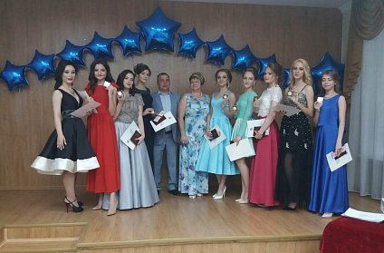В добрый путь, выпускники!