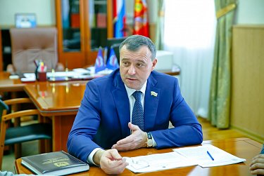 Совещание с руководителями фракций