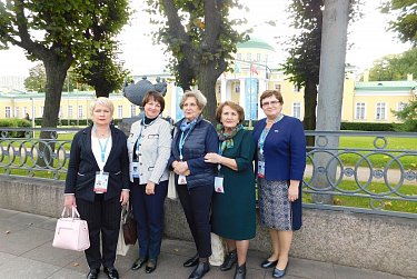 Оренбурженки на Евразийском женском форуме