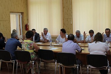 Избран глава Грачевского района