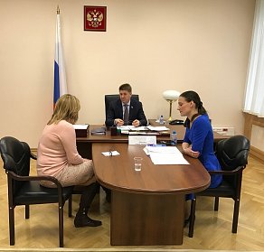 Сенатор Андрей Шевченко провел прием граждан