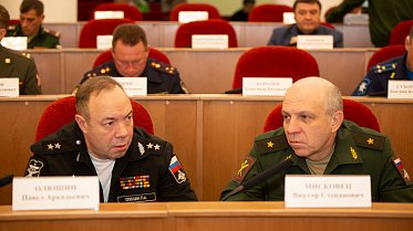 Парламентские слушания о мерах соцподдержки военнослужащих