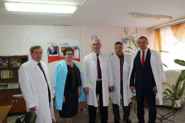 Депутаты посетили Бузулукский дом-интернат для престарелых и инвалидов