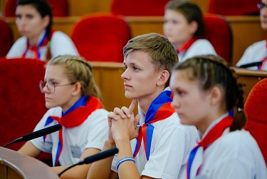 Дом Советов открыл двери для членов детской Правовой палаты