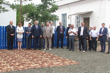 Поддержка сельского здравоохранения