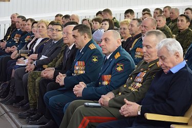 Депутаты работали в округе