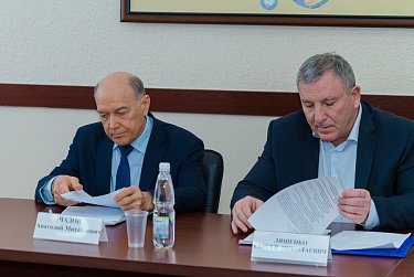 Полиция и омбудсмен отчитаются за свою работу 
