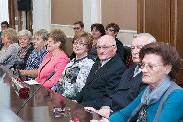 Депутаты поздравили представителей старшего поколения