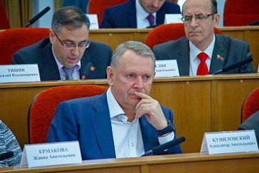 Бюджет области принят в первом чтении 