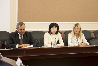 Конкурсная комиссия будет работать в новом составе