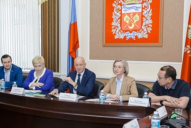 Студенты-медики получат дополнительную «стипендию»