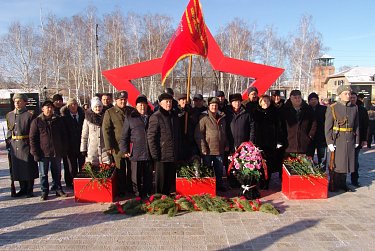 В Абдулино после реконструкции открыли Аллею памяти