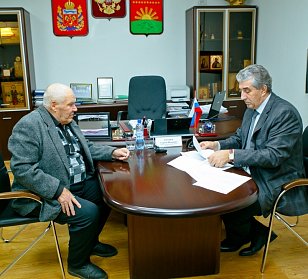 Сергей Грачев: «За частными вопросами видны контуры проблем целых социальных групп»
