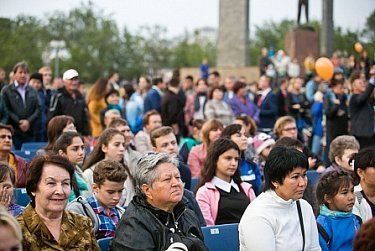 Владимир Новиков и Сергей Романенко на Дне народов Оренбуржья