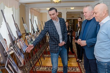 За молодыми – будущее региона, страны