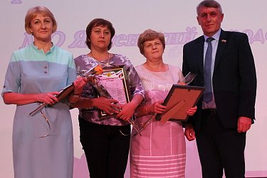 Совещания учителей проходят с участием депутатов