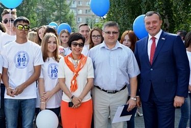 Олег Димов пожелал оренбургским студентам настойчивости и успешной сдачи сессии 