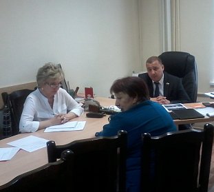 За помощью к областному парламентарию
