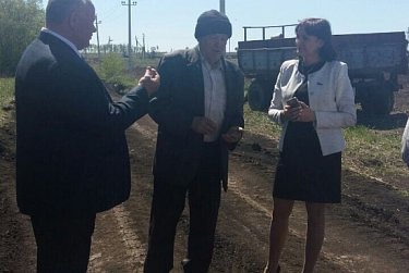 Депутаты фракции ЛДПР посетили Пономаревский район