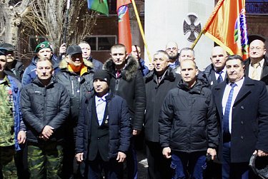 Сохраняя память о героях