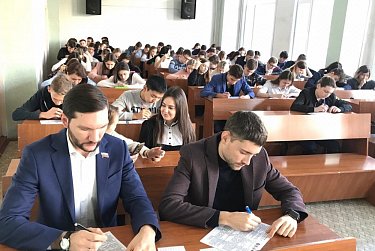 Оренбуржцы проверили свои знания по истории Отечества