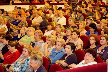 Депутаты участвуют в августовских совещаниях учителей