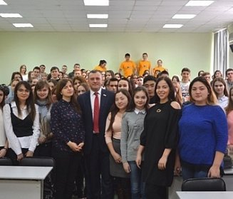 Олег Димов: «Общаться с молодежью всегда интересно»