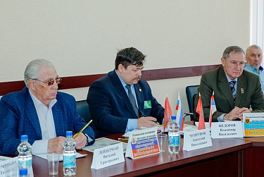 Депутаты встретились с инициативной группой граждан 