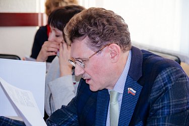 На повестке дня - законы экономической сферы