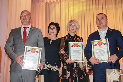 Василий Тишин и Аркадий Швецов встретились с учителями Восточного Оренбуржья