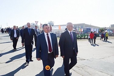 Адамовскому району – 90 лет