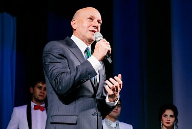 Большой концерт для юбиляра