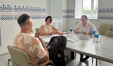 Депутат Заксобрания Елена Афанасова провела прием граждан