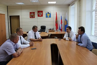 Депутаты помогут семьям установить пожарные извещатели