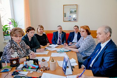 Об организации школьной медицины - за «круглым столом»