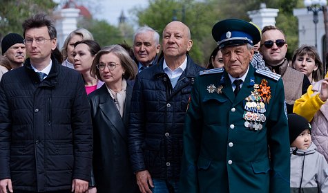 «Вальс Победы» исполнили сегодня в Оренбурге