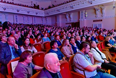 Олег Димов: «Гимназия №2 областного центра – это уже своеобразный бренд»