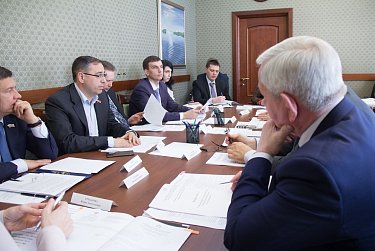 Основной вопрос – изменения в областной бюджет